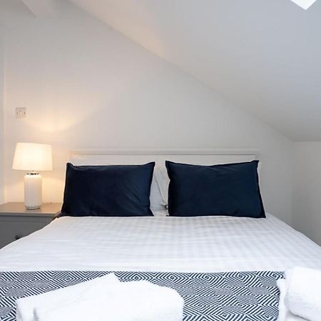 Luxury Central 4 Bdr House By Belfast City Breaks エクステリア 写真
