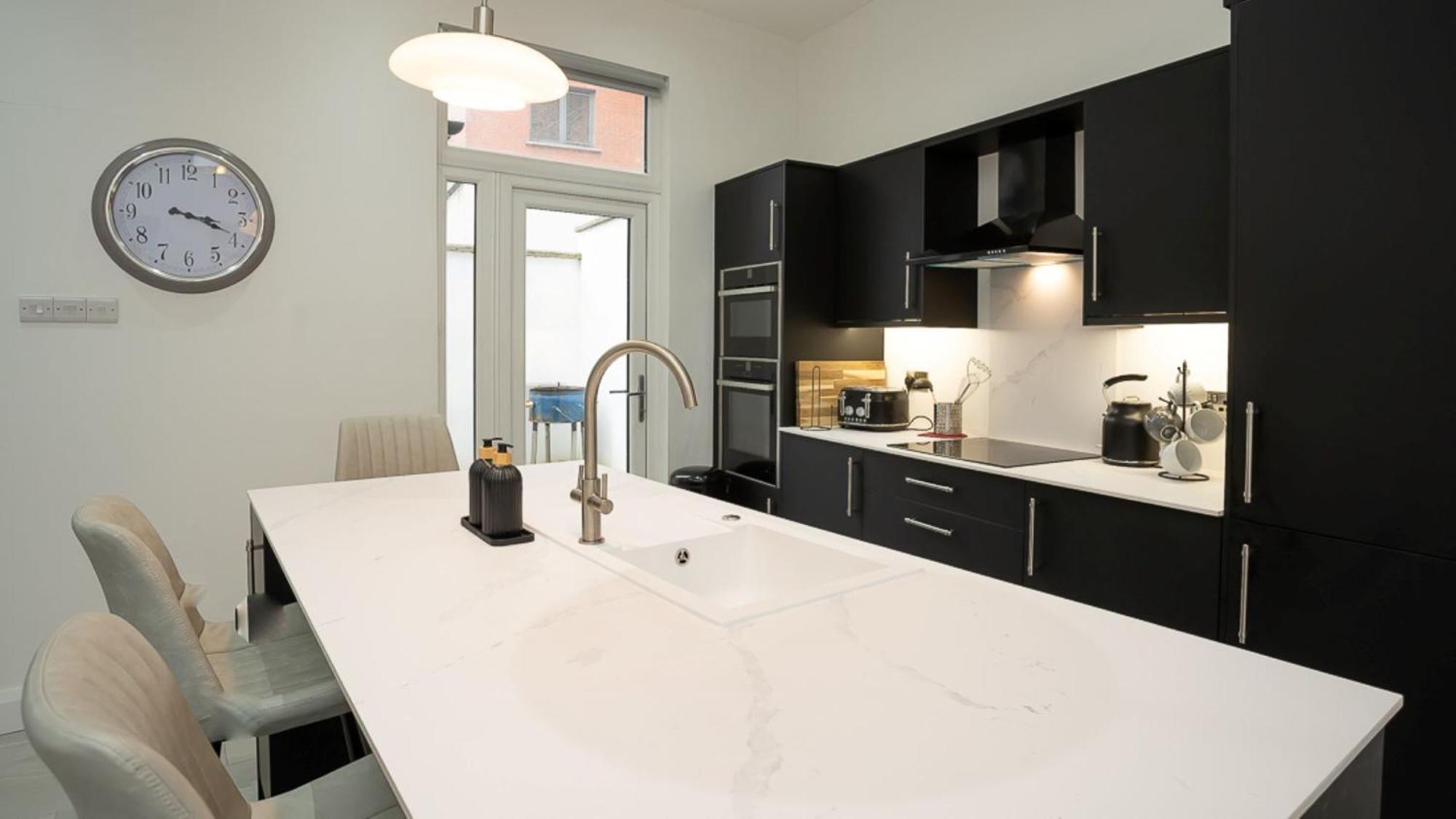 Luxury Central 4 Bdr House By Belfast City Breaks エクステリア 写真